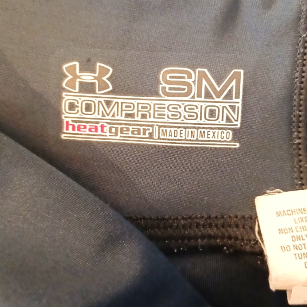 3 Pair Workout Tights, Under Armour sz Sm,  Ivy Park sz Med, Nike sz Med - Picture 3 of 8